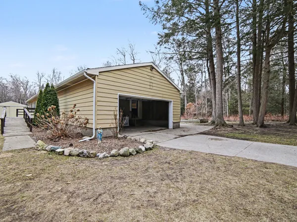 $109,000 | 8590 West Thomas Road, Shelby, MI 49455
