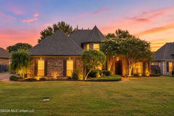 $439,950 | 4754 Bowie Lane, Olive Branch, MS 38654