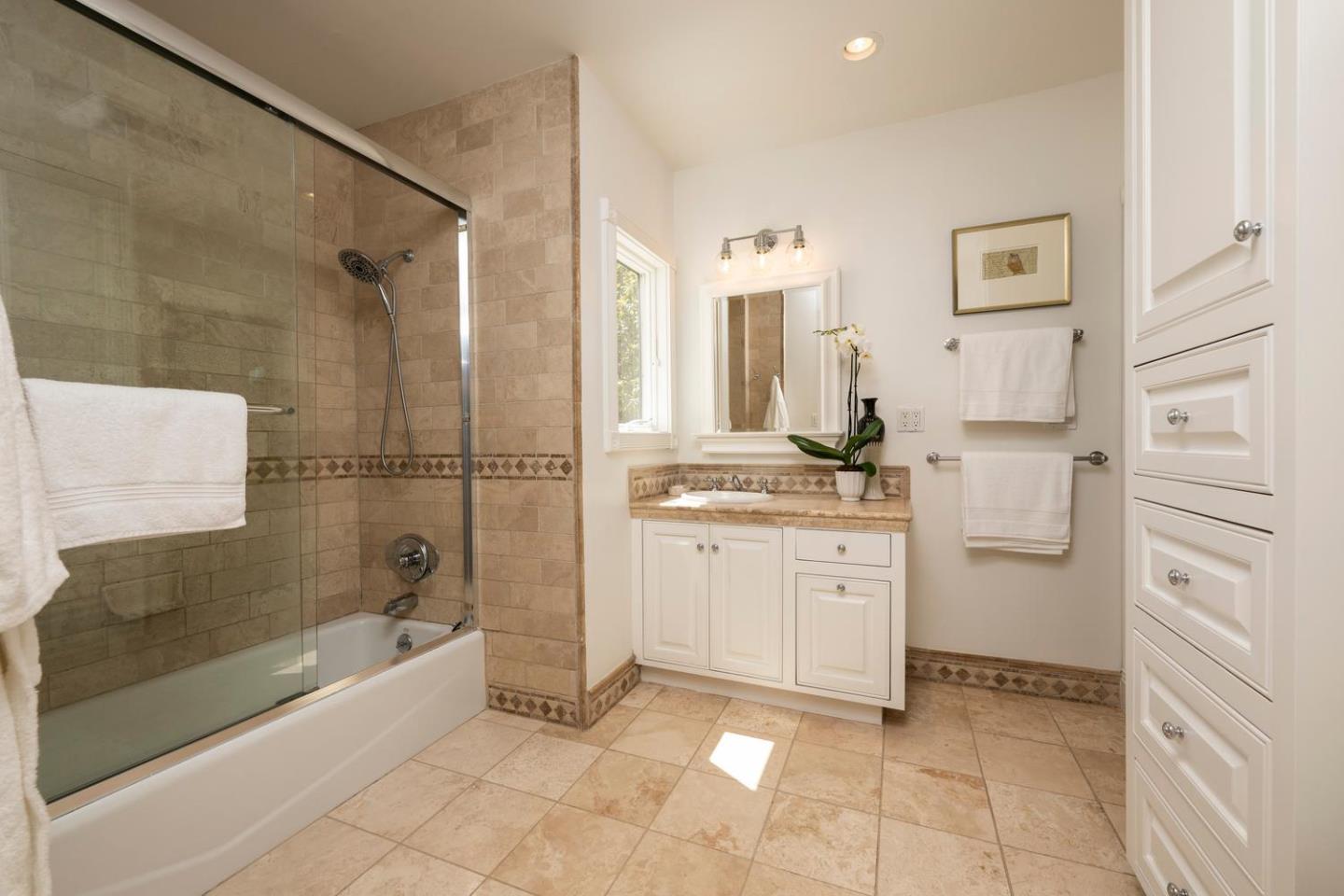 973 Baileyana Road Hillsborough, CA 94010 - Photo 34 of 56
