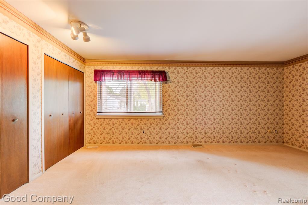 178 Manor Way Rochester Hills, MI 48309 - Photo 16 of 40