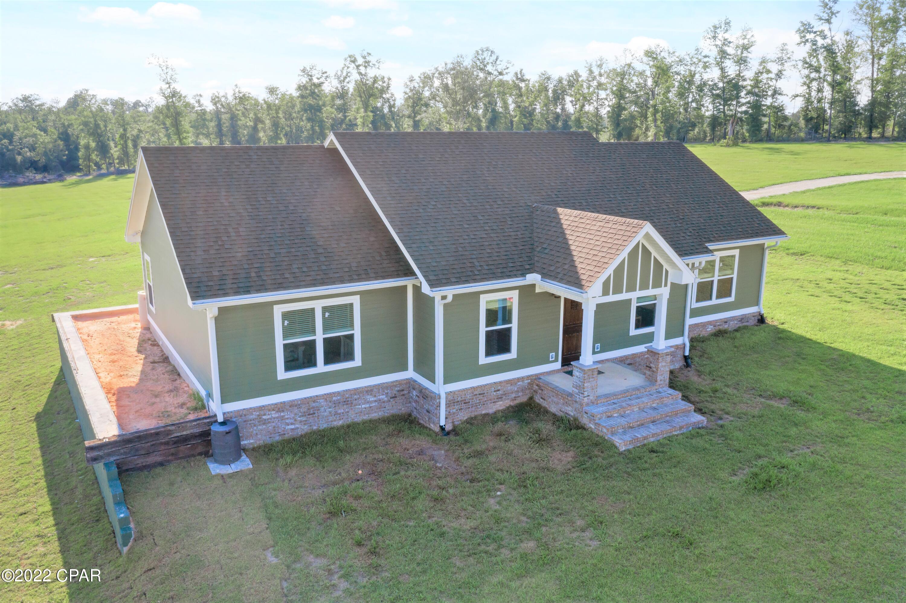 1343 Roland Road Chipley, FL 32428 - Photo 1 of 21