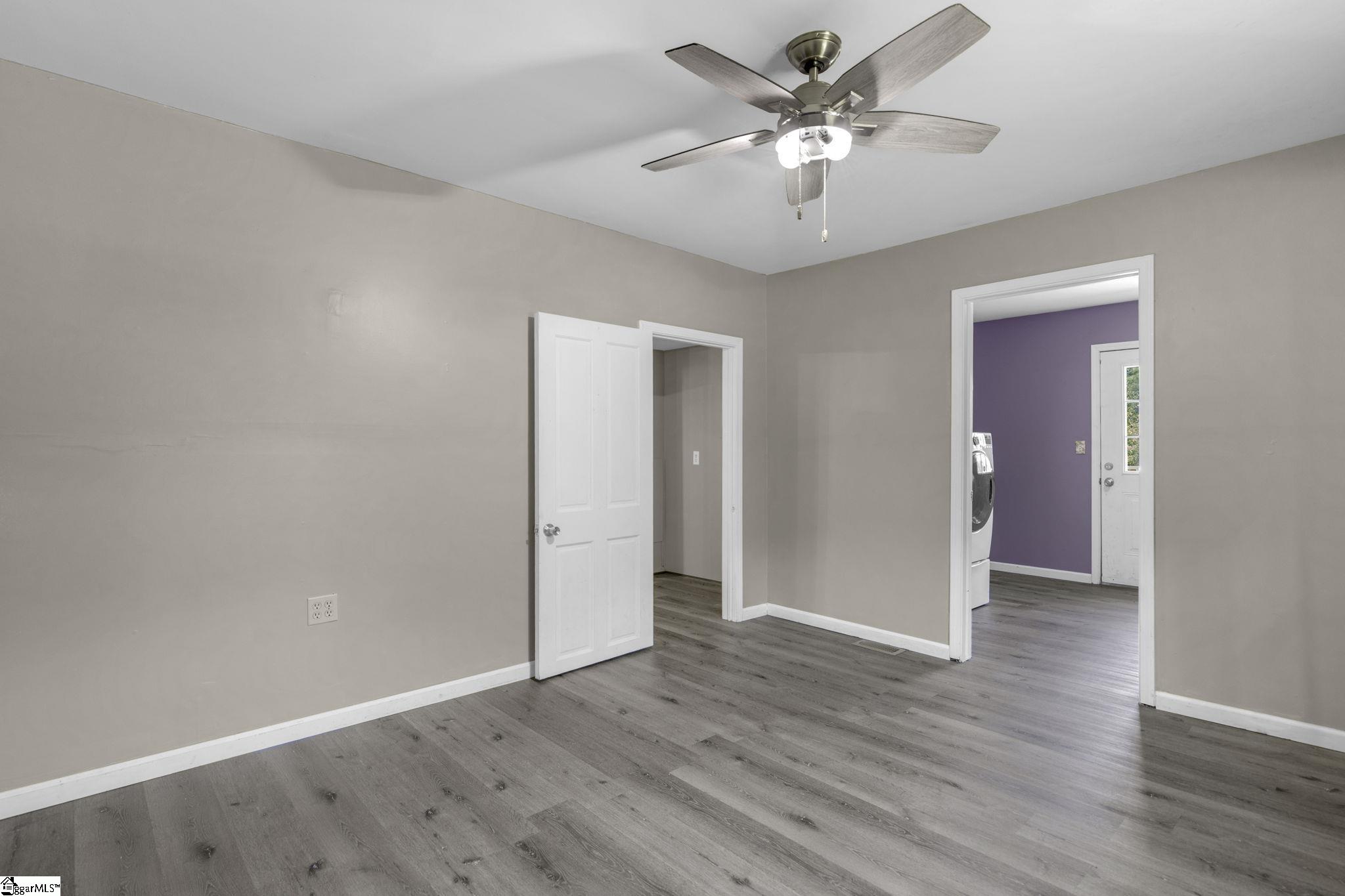 352 Riggins Road Pickens, SC 29671 - Photo 15 of 36