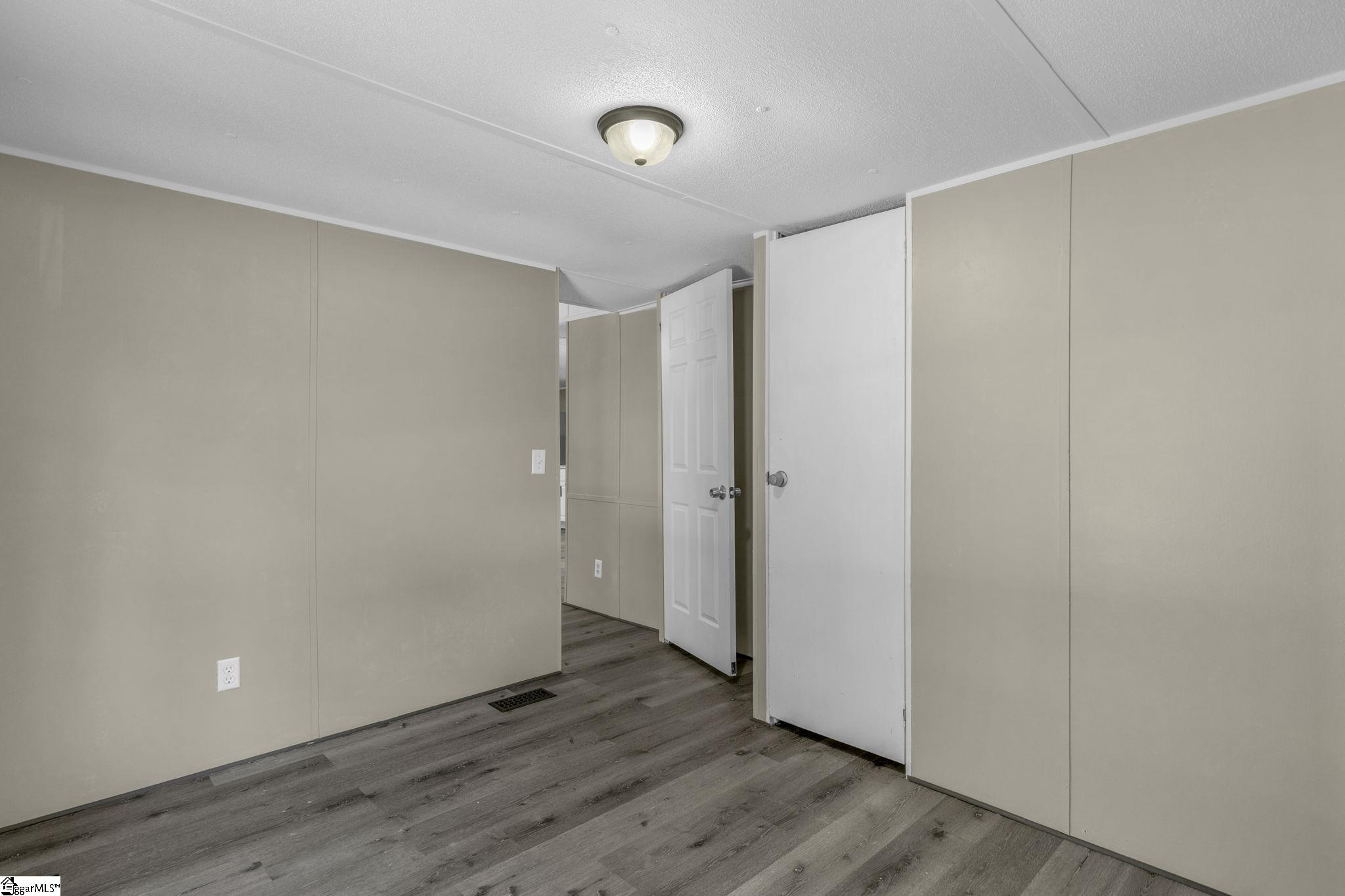 352 Riggins Road Pickens, SC 29671 - Photo 22 of 36