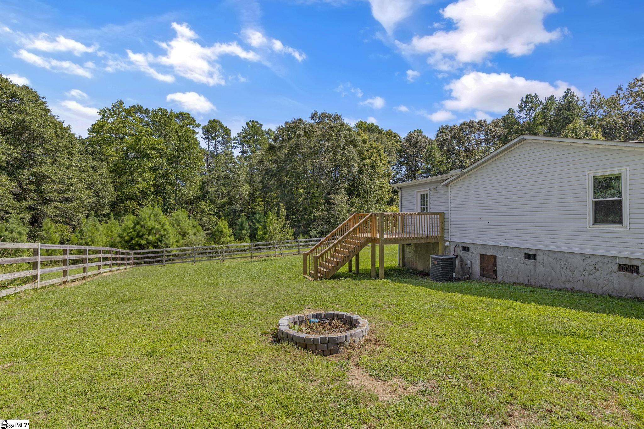 352 Riggins Road Pickens, SC 29671 - Photo 28 of 36