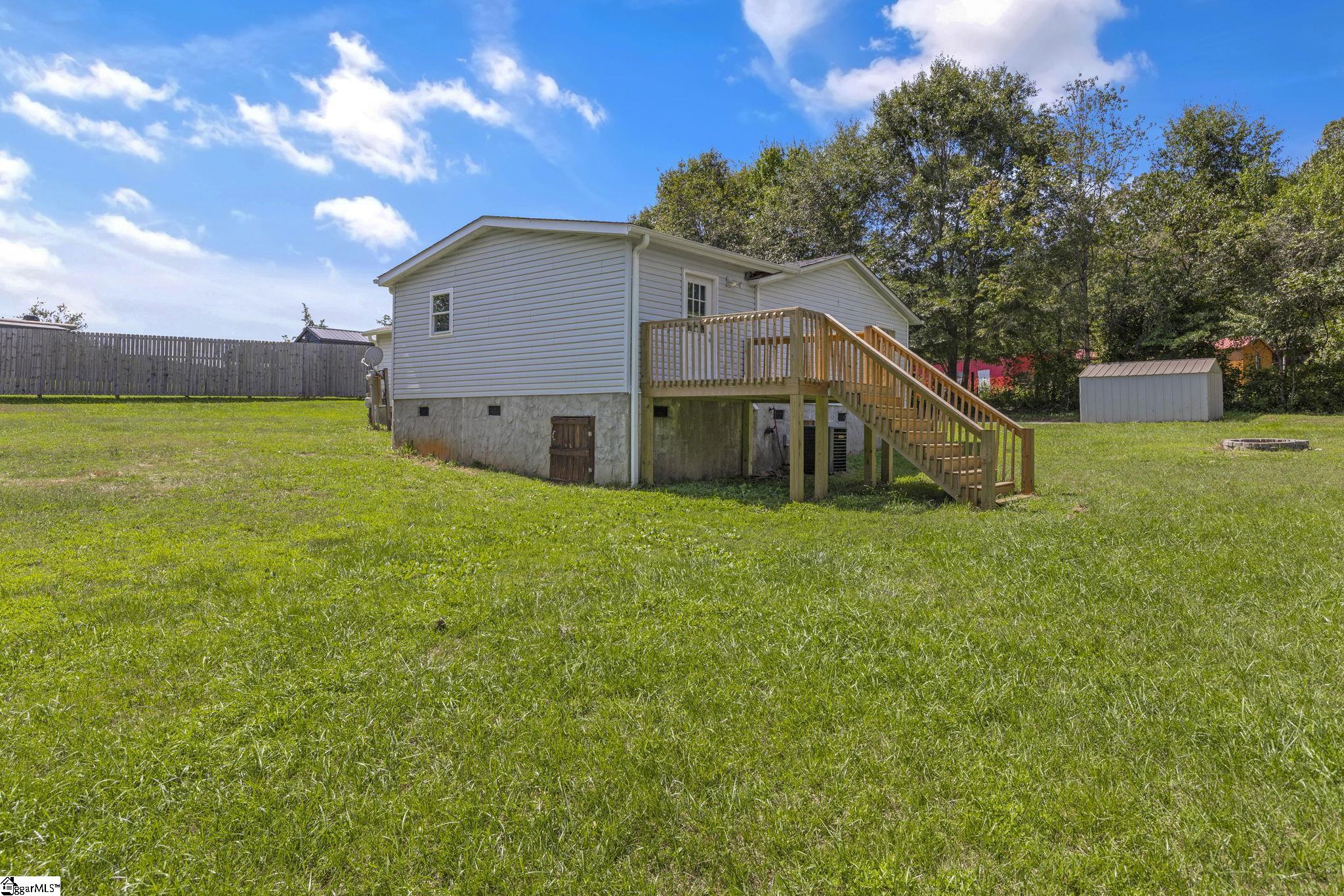 352 Riggins Road Pickens, SC 29671 - Photo 29 of 36