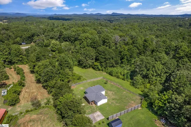 $199,000 | 352 Riggins Road, Pickens, SC 29671