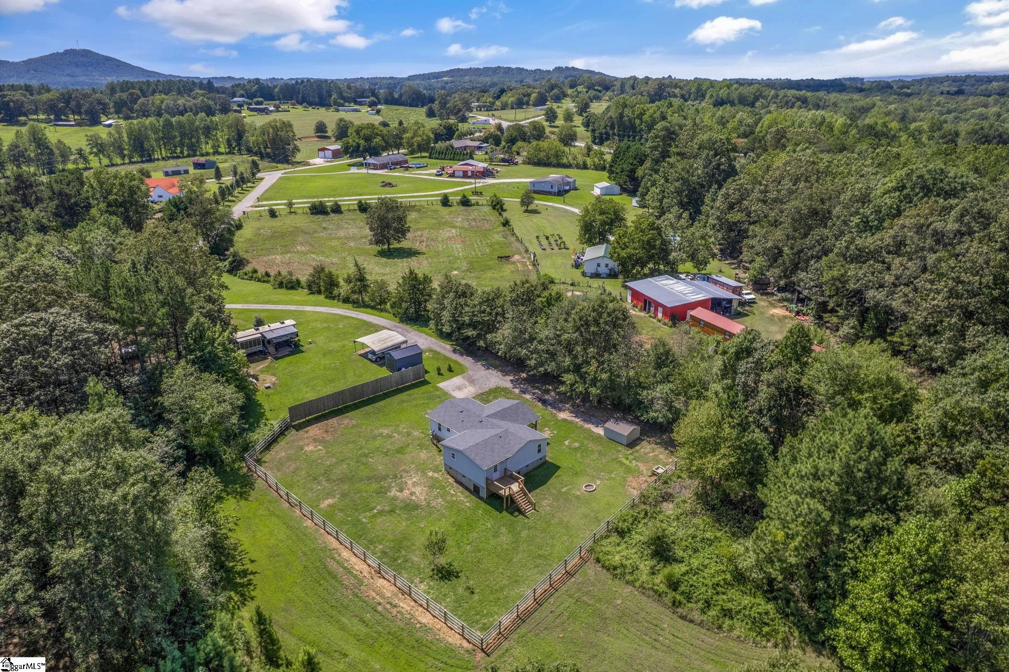 352 Riggins Road Pickens, SC 29671 - Photo 34 of 36