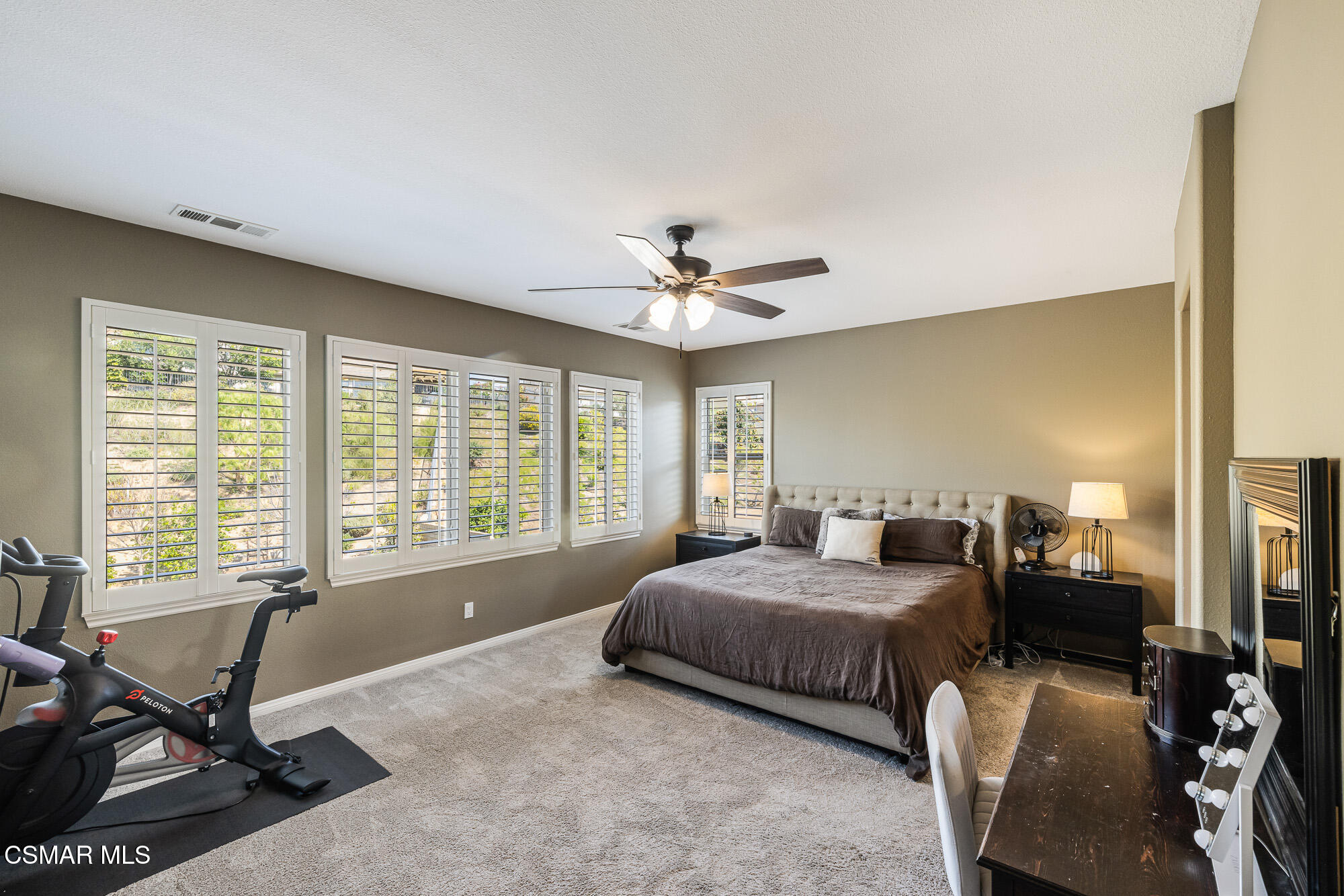 14819 Blue Ridge Court Moorpark, CA 93021 - Photo 26 of 49 14919 Blue Ridge Ct-VinceDingmanMedia-28