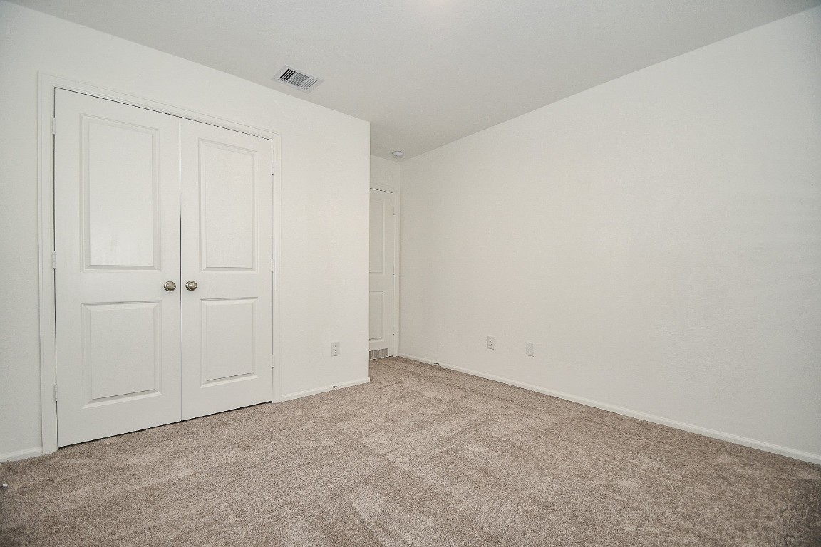 5240 Pine Pass Drive Rosenberg, TX 77469 - Photo 7 of 32 a view of an empty room