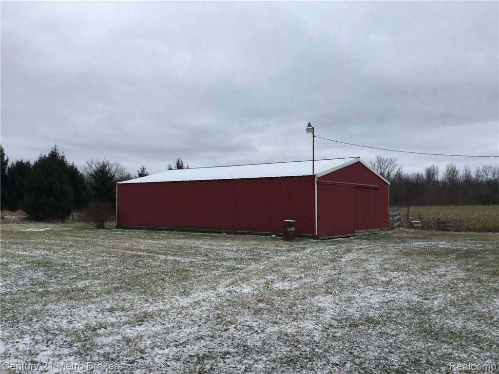 12438 Hill Road Goodrich, MI 48438 - Photo 19 of 27 C7FB0023-9E90-47EE-921E-96A489A2563F.jpeg