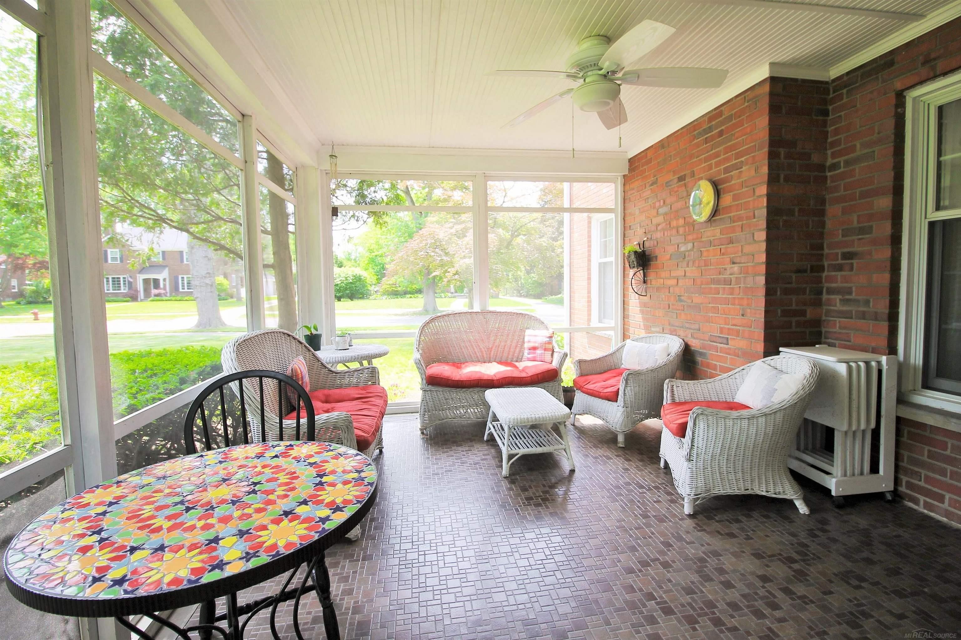 1026 Audubon Road Grosse Pointe, MI 48230 - Photo 21 of 55 50110683-20.JPG