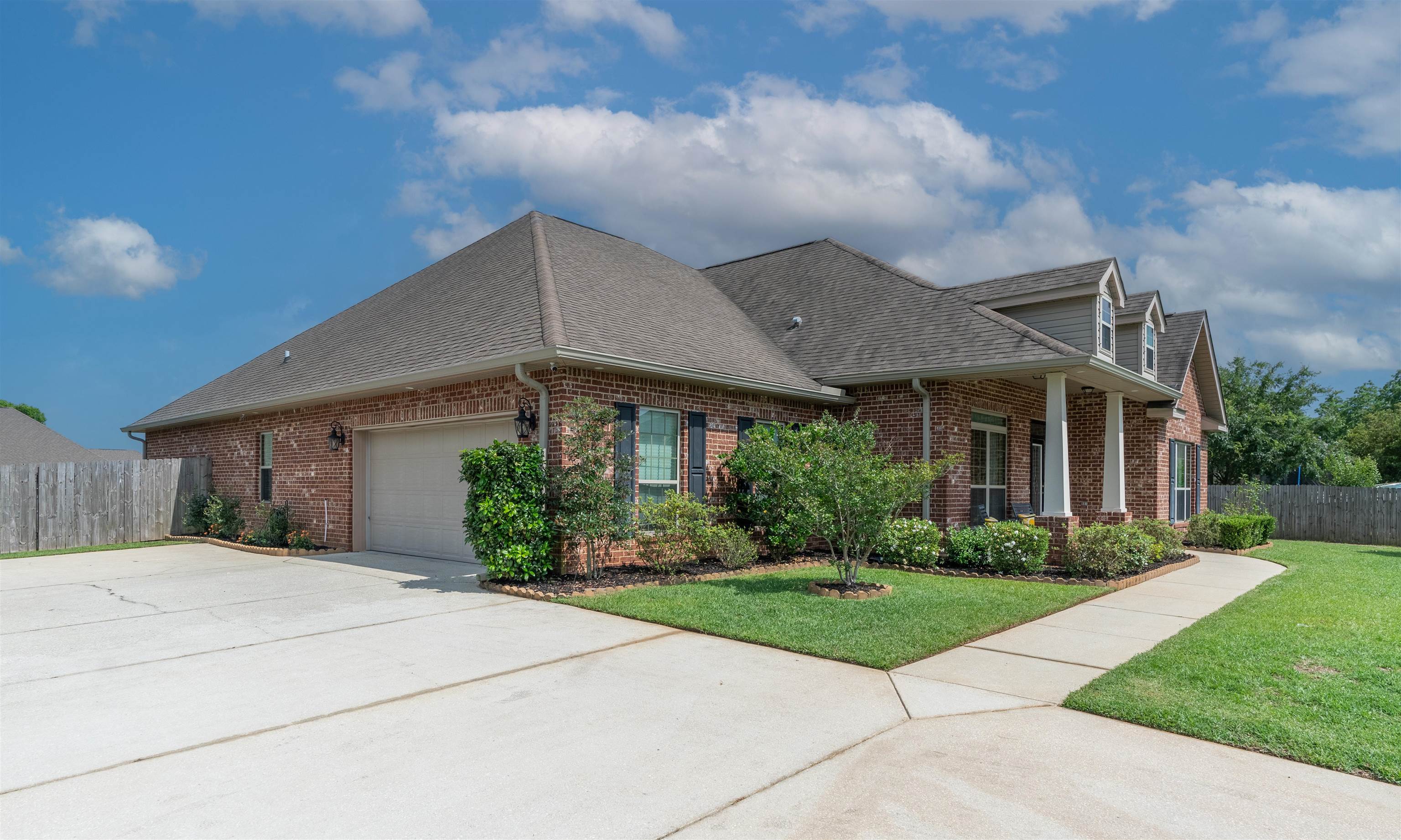 23846 Doireann Street Daphne, AL 36526 - Photo 5 of 41