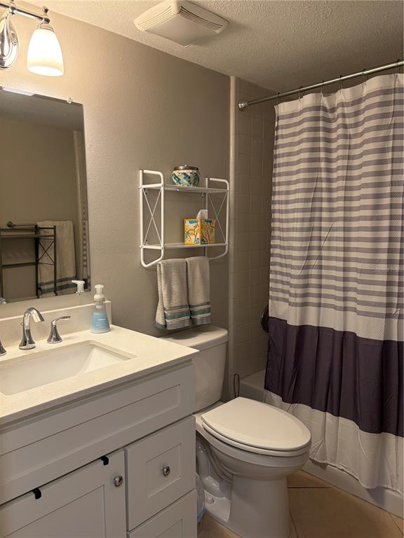 1225 Pine Ridge Circle West, Unit C1 Tarpon Springs, FL 34688 - Photo 11 of 17