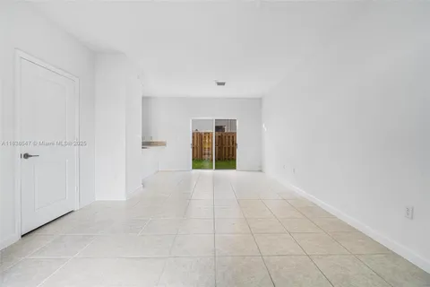 $354,000 | 2649 Southeast 13th Street, Unit 2649, Homestead, FL 33035