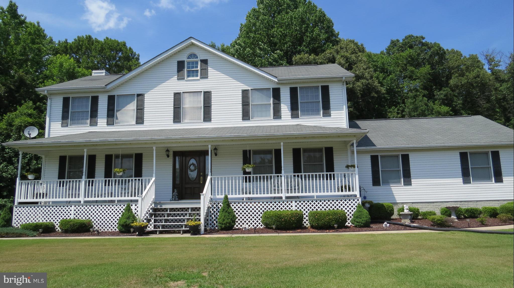 2095 Plum Point Road Huntingtown, MD 20639 - Photo 2 of 26 Exterior (Front)