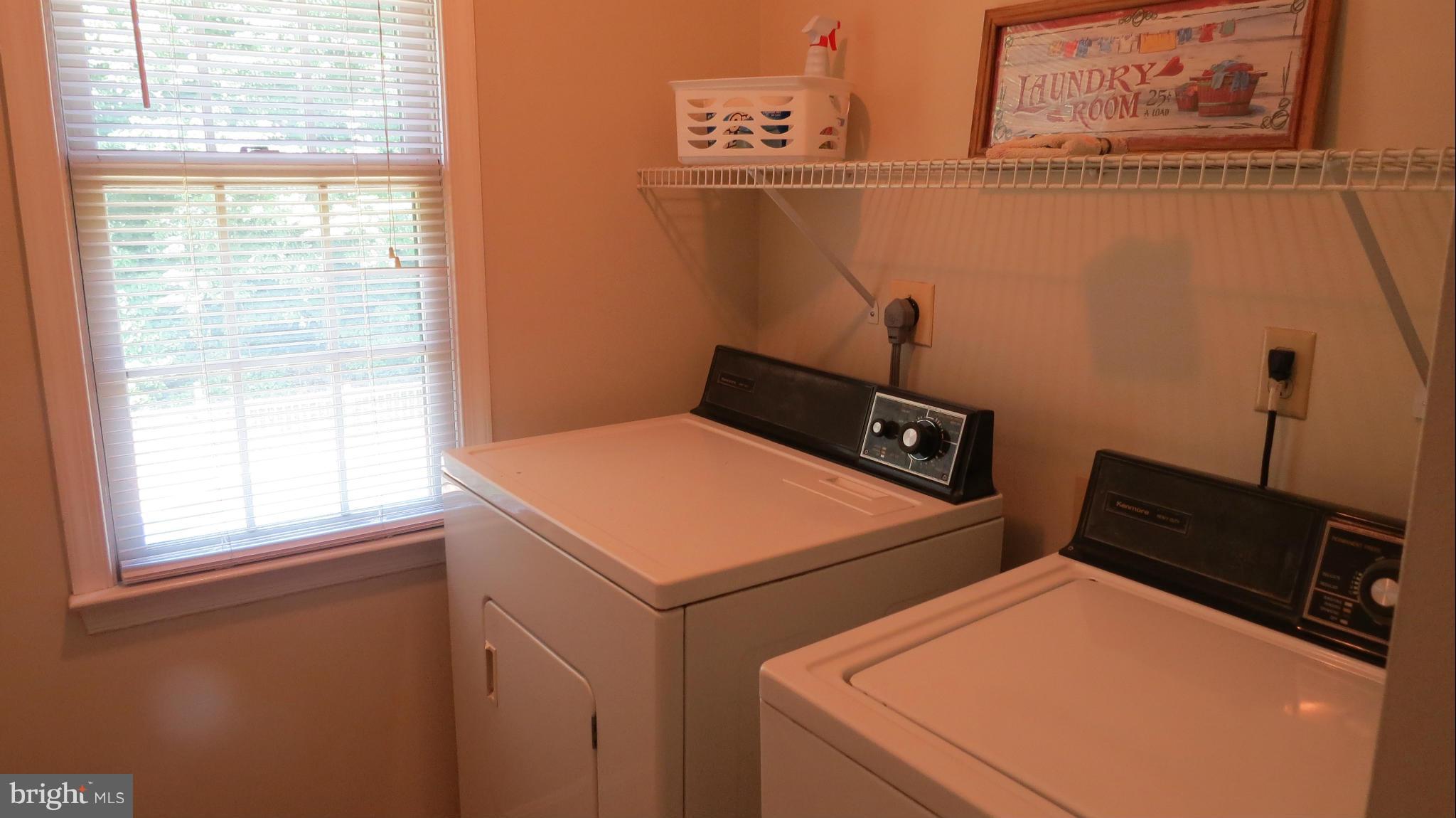2095 Plum Point Road Huntingtown, MD 20639 - Photo 19 of 26 Interior (General)