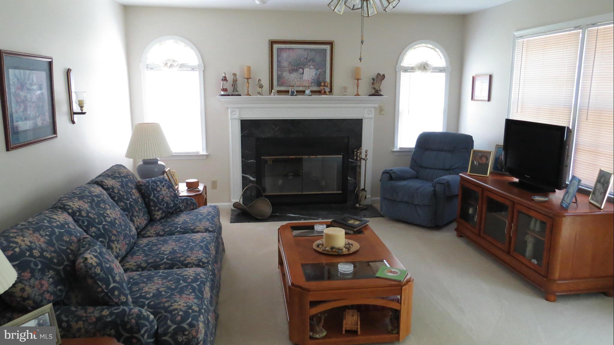 2095 Plum Point Road Huntingtown, MD 20639 - Photo 7 of 26 Family Room