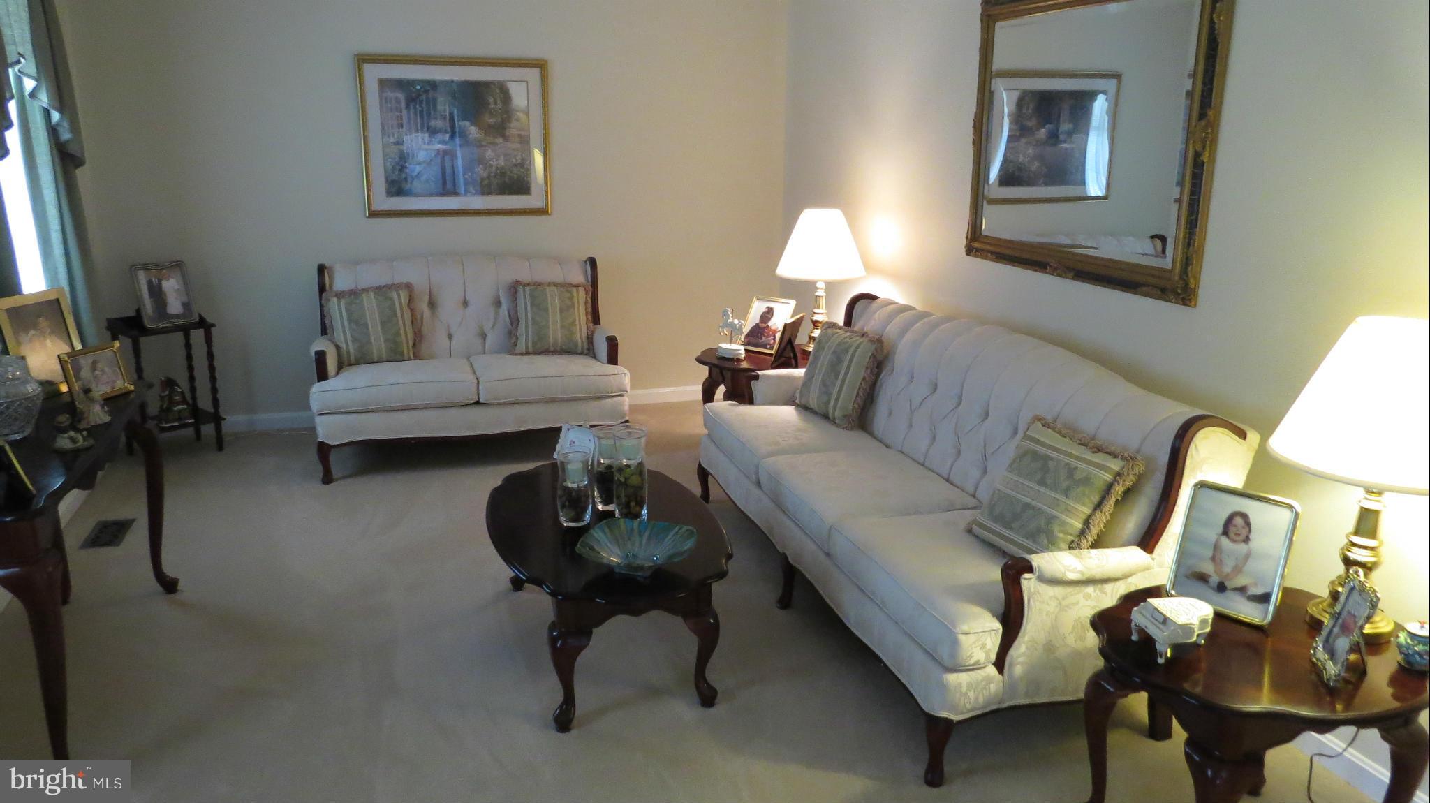 2095 Plum Point Road Huntingtown, MD 20639 - Photo 8 of 26 Living Room