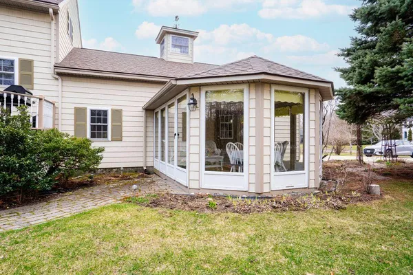 $925,000 | 2 Courtlynn Circle, Saco, ME 04072