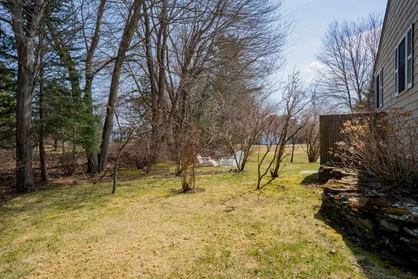$925,000 | 2 Courtlynn Circle, Saco, ME 04072