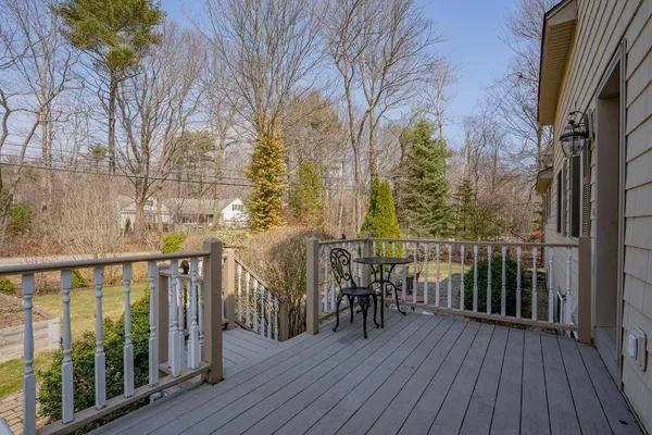 $925,000 | 2 Courtlynn Circle, Saco, ME 04072