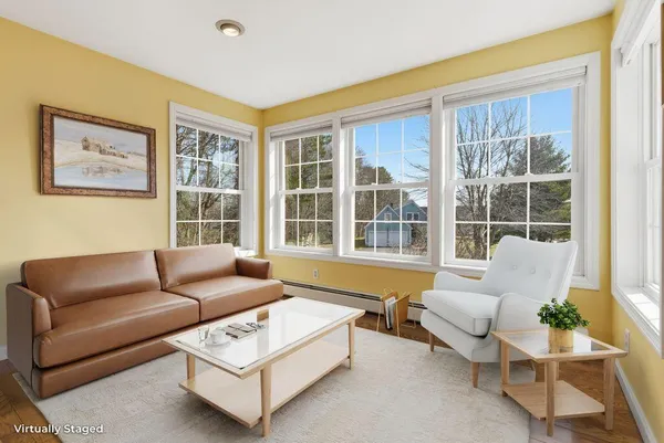 $925,000 | 2 Courtlynn Circle, Saco, ME 04072