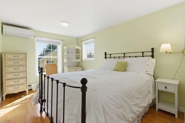 $925,000 | 2 Courtlynn Circle, Saco, ME 04072