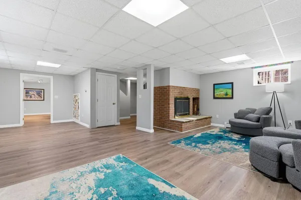 $925,000 | 2 Courtlynn Circle, Saco, ME 04072