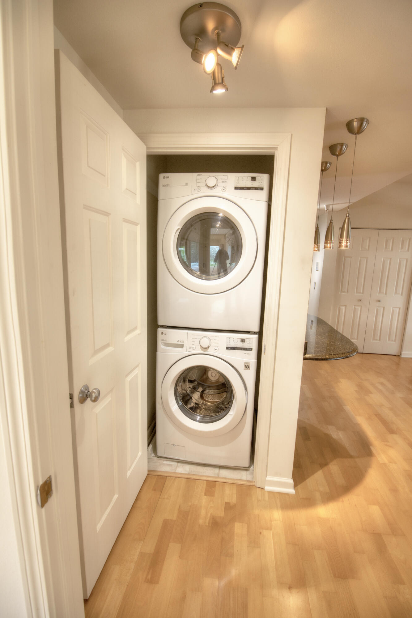 688 North Midvale Boulevard, Unit 201 Madison, WI 53705 - Photo 13 of 17 688 N Midvale - Laundry