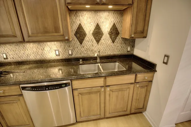 $299,900 | 688 North Midvale Boulevard, Unit 201, Madison, WI 53705