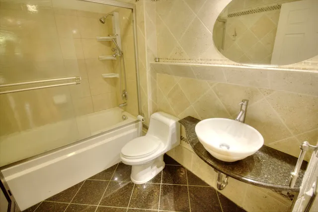 $299,900 | 688 North Midvale Boulevard, Unit 201, Madison, WI 53705