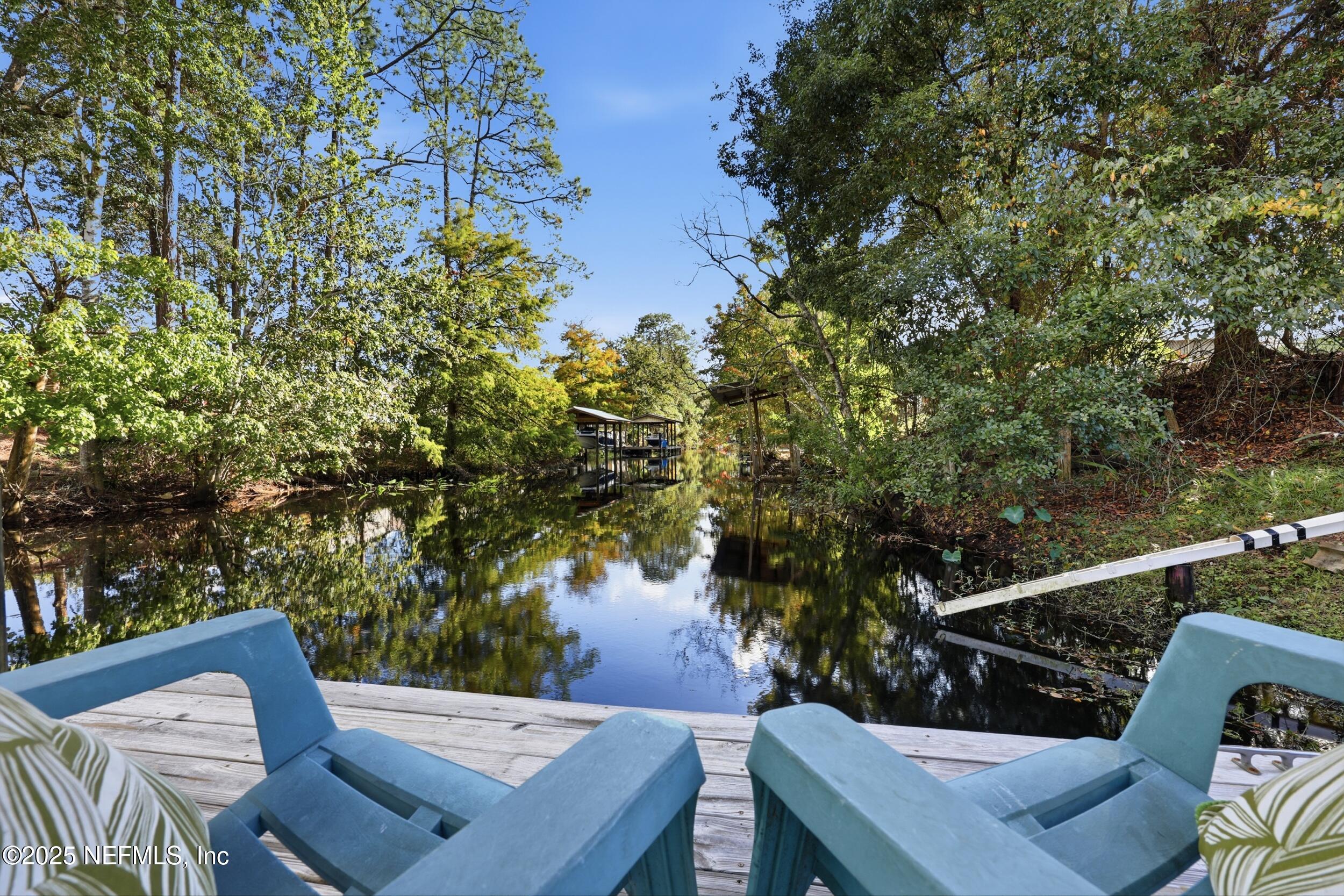 112 Waterside Avenue Satsuma, FL 32189 - Photo 34 of 52 a view of a patio in backyard