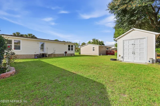 $322,000 | 112 Waterside Avenue, Satsuma, FL 32189