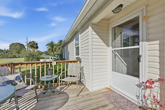 $322,000 | 112 Waterside Avenue, Satsuma, FL 32189