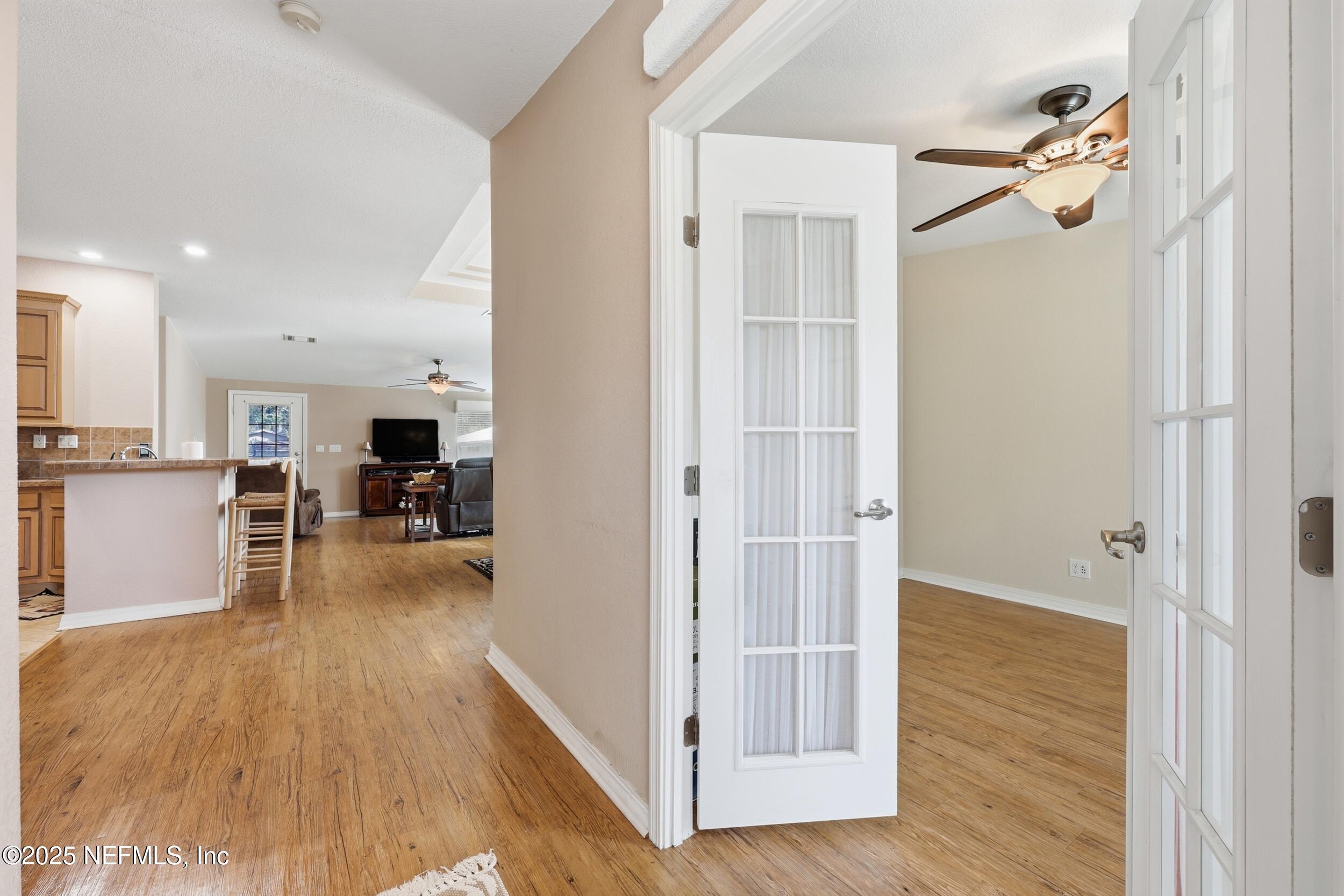 112 Waterside Avenue Satsuma, FL 32189 - Photo 8 of 52 the real estateographers_003