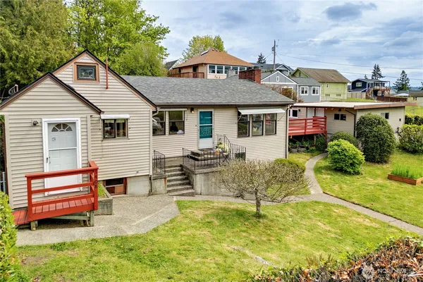 $529,000 | 1408 Winfield Avenue, Bremerton, WA 98310