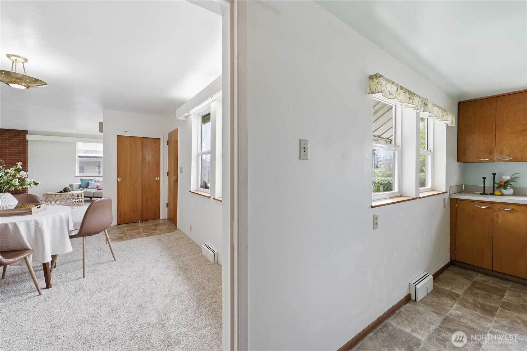 1408 Winfield Avenue Bremerton, WA 98310 - Photo 11 of 34