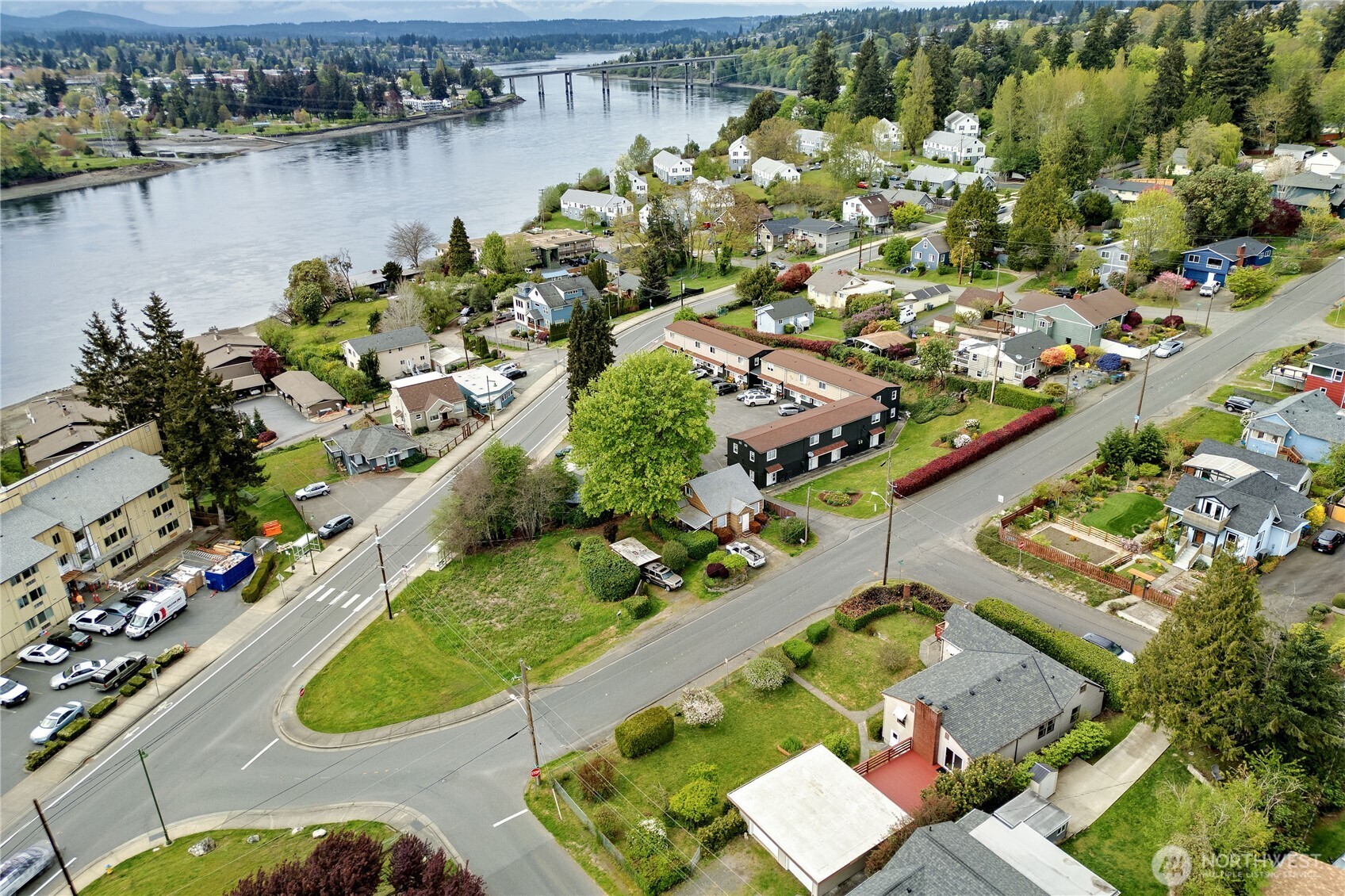 1408 Winfield Avenue Bremerton, WA 98310 - Photo 24 of 34