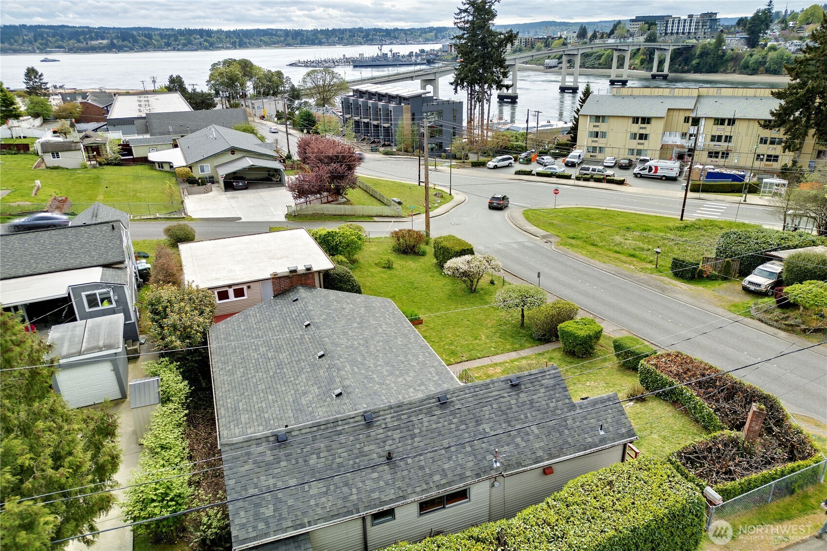 1408 Winfield Avenue Bremerton, WA 98310 - Photo 28 of 34