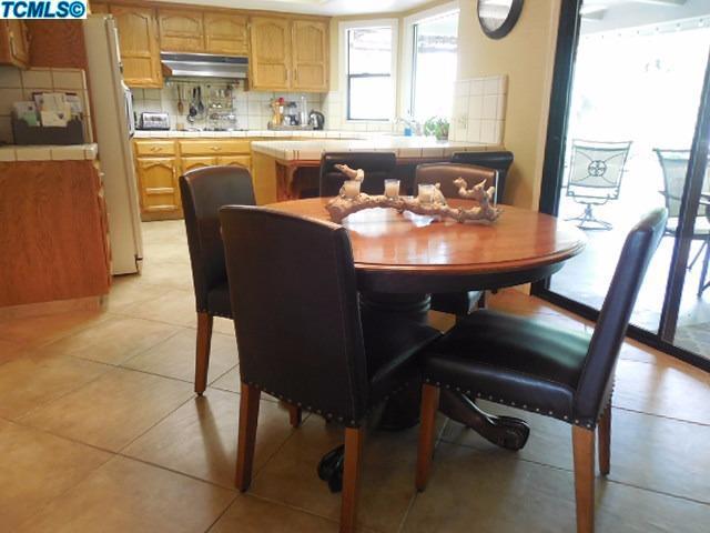 187 Maple Dr Circle Reedley, CA 93654 - Photo 10 of 26 Additional Photo