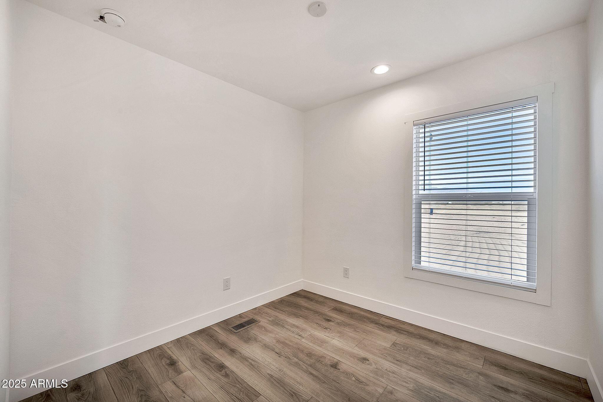 53746 West Footprints Road Maricopa, AZ 85139 - Photo 17 of 24 53798 W Footprints-27