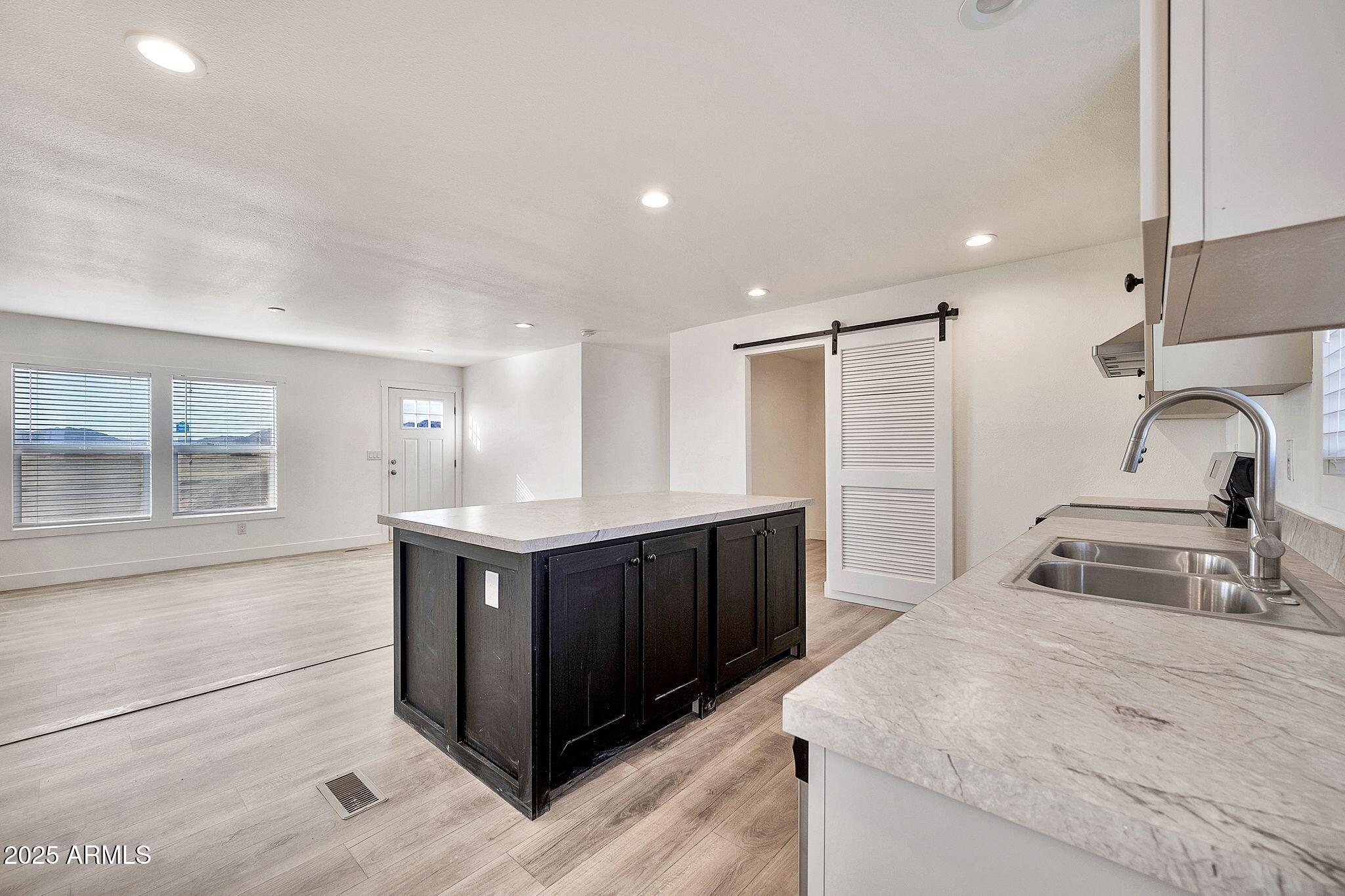 53746 West Footprints Road Maricopa, AZ 85139 - Photo 2 of 24 53798 W Footprints-12