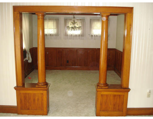 30 Beal Road Waltham, MA 02453 - Photo 4 of 5 Gallery Image 4