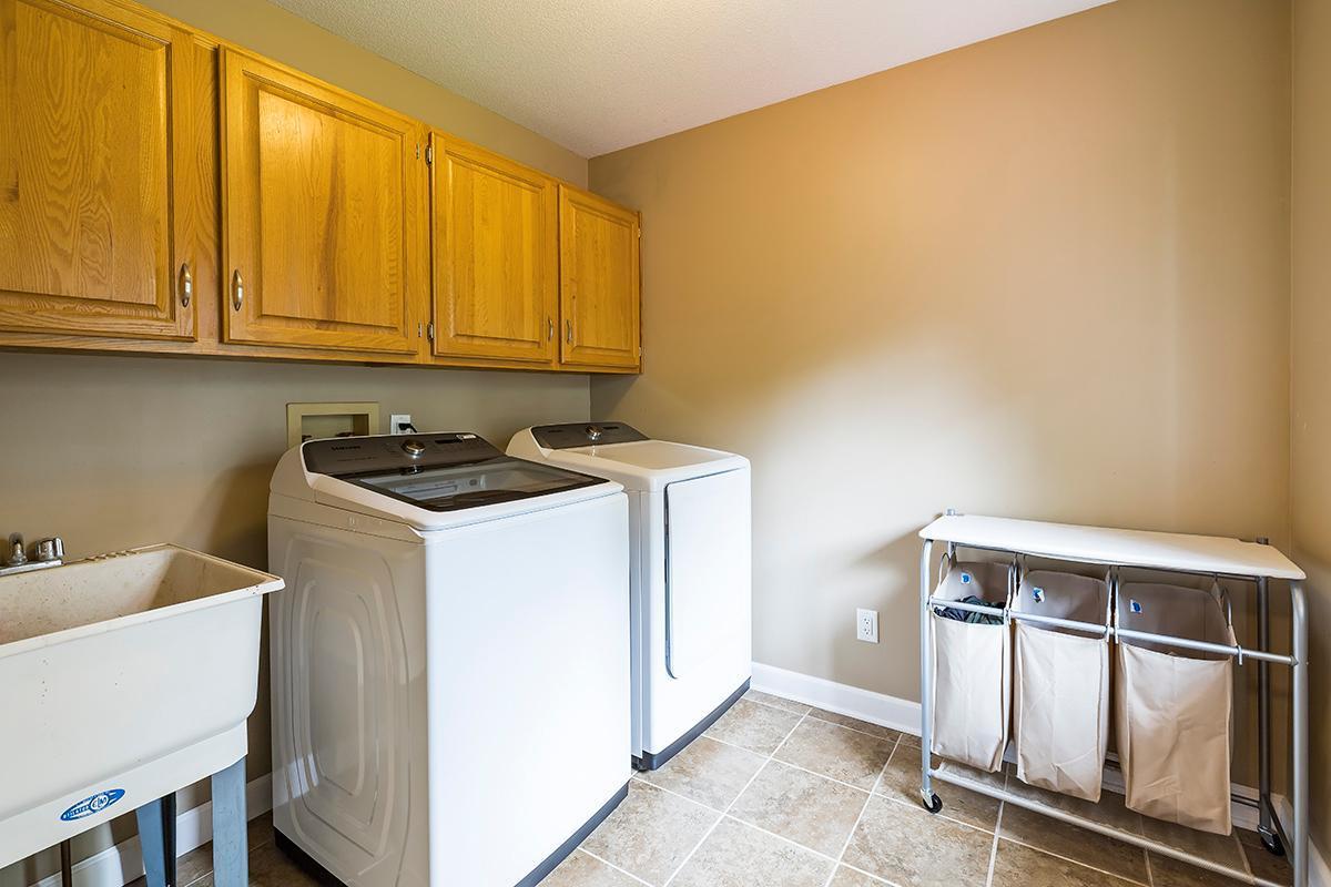1759 Valley Ridge Place Chanhassen, MN 55317 - Photo 21 of 46 Gallery Image 21