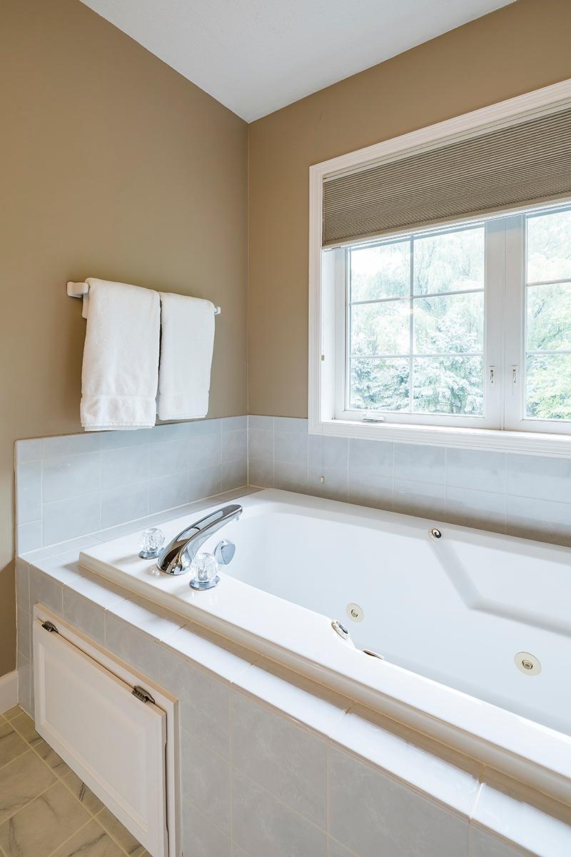 1759 Valley Ridge Place Chanhassen, MN 55317 - Photo 25 of 46 Gallery Image 25