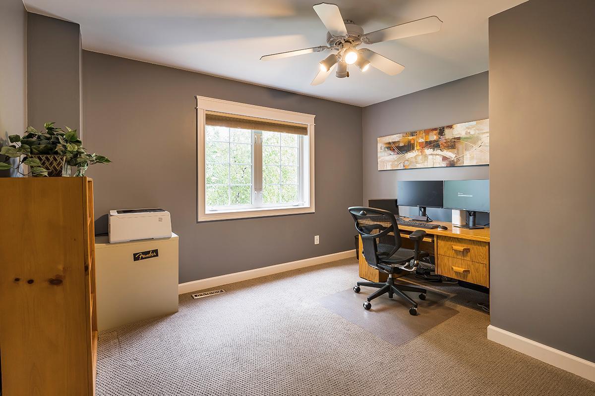 1759 Valley Ridge Place Chanhassen, MN 55317 - Photo 31 of 46 Gallery Image 31