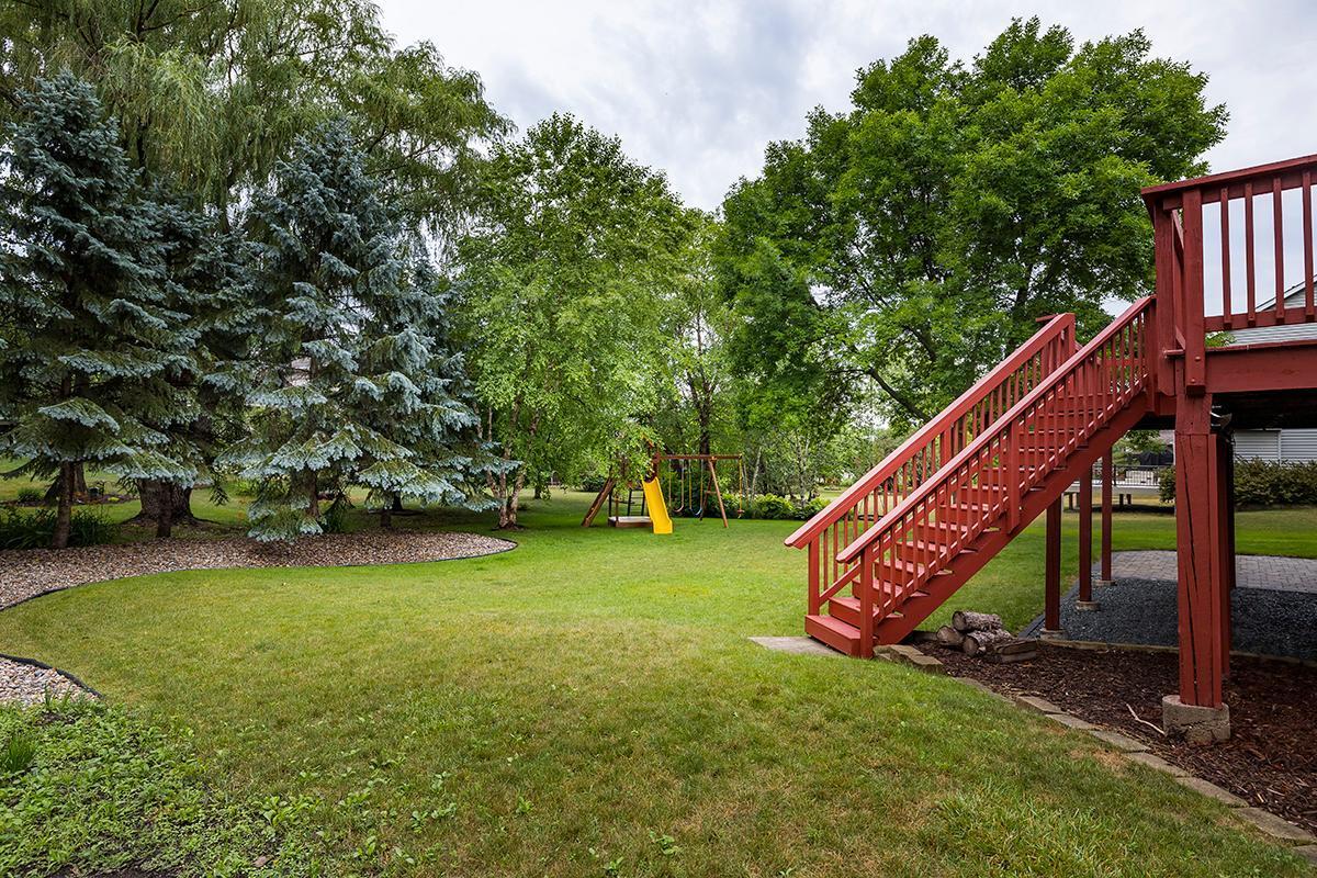 1759 Valley Ridge Place Chanhassen, MN 55317 - Photo 42 of 46 Gallery Image 42