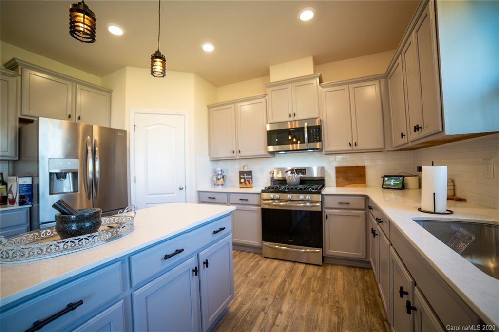 820 Braddock Way Fort Mill, SC 29715 - Photo 11 of 36 Gallery Image 11