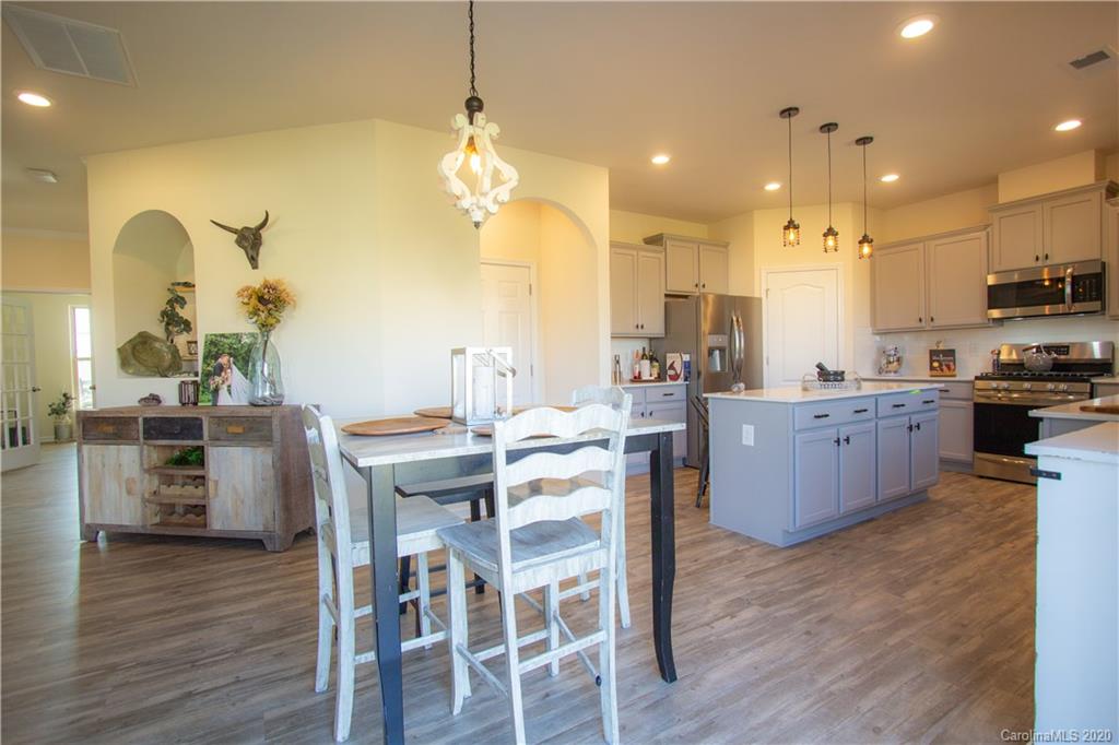820 Braddock Way Fort Mill, SC 29715 - Photo 10 of 36 Gallery Image 10