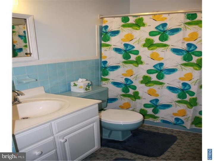 804 Sheldon Road Willow Grove, PA 19090 - Photo 15 of 15 Bathroom